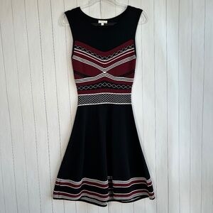 Shoshana size M knit dress fit & Flare black red sleeveless knee length stretchy